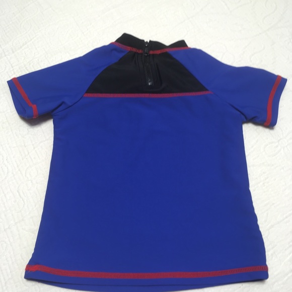 12-18m (4/$20) Rashguard Swim Top - Picture 6 of 9